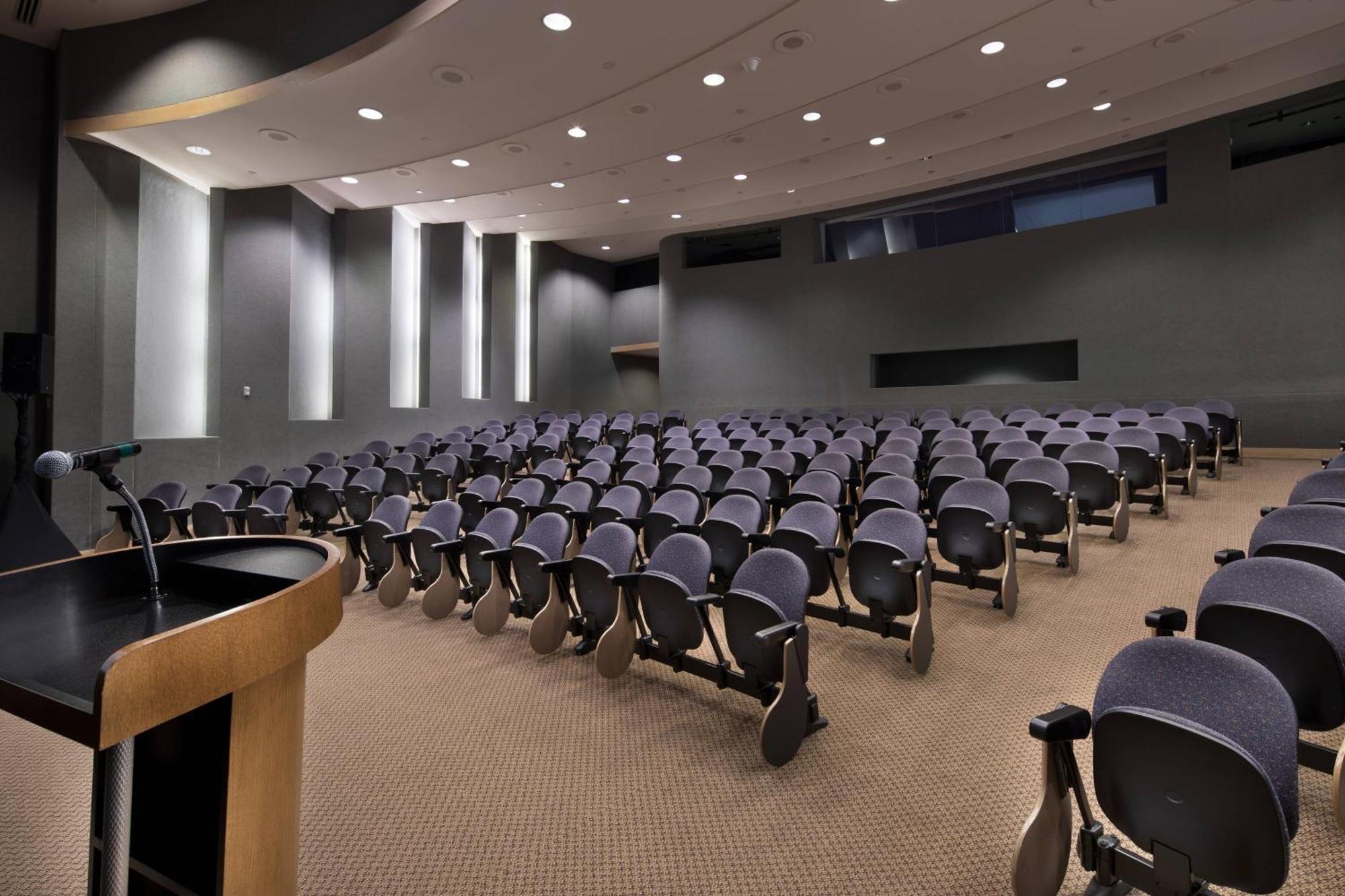 Hotel Westfields Marriott Washington Dulles 4*